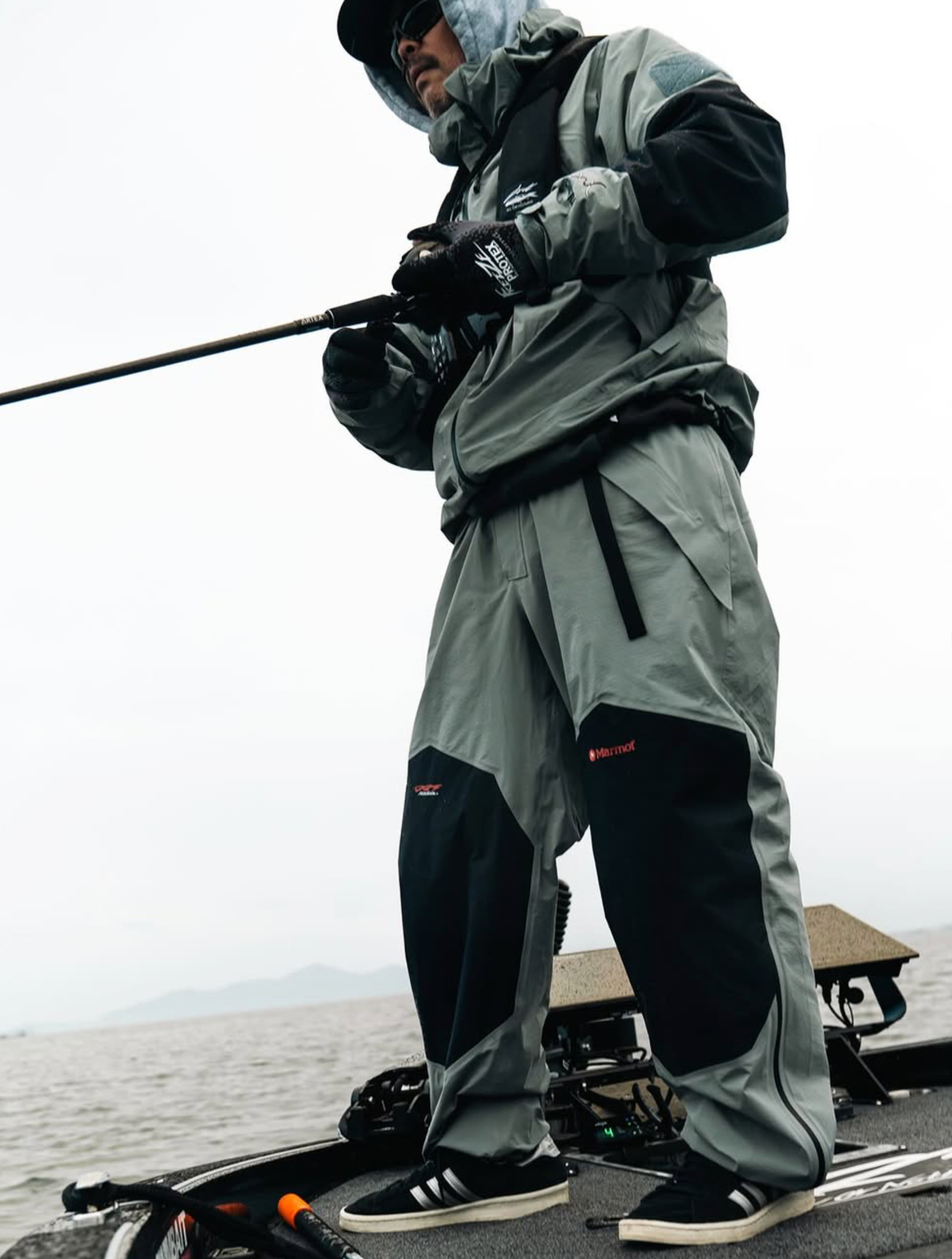 ※送料無料対象外　Marmot×DRT CHIMERA RAIN SUIT