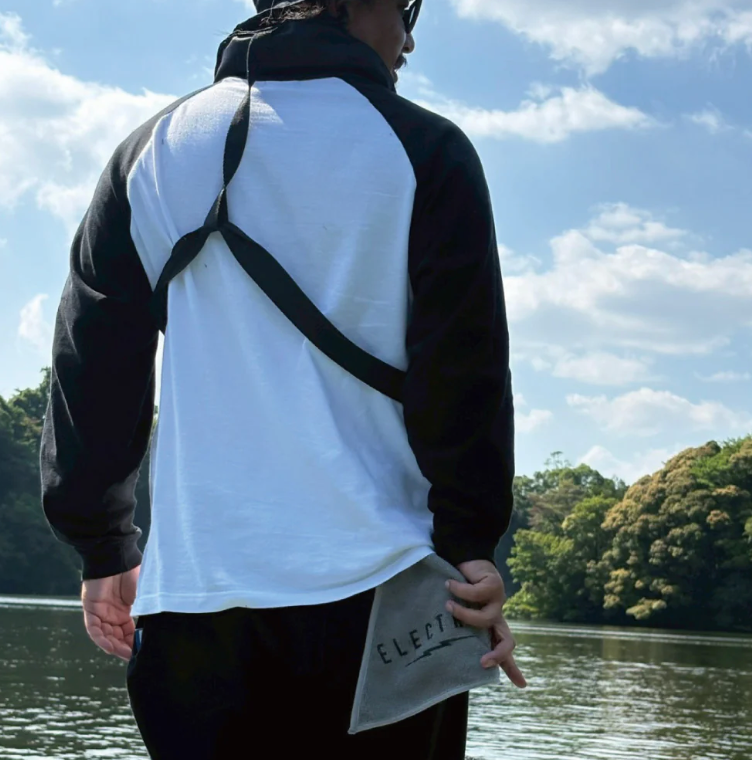 ELECTRIC VOLT MICROFIBER CARABINER TOWEL
