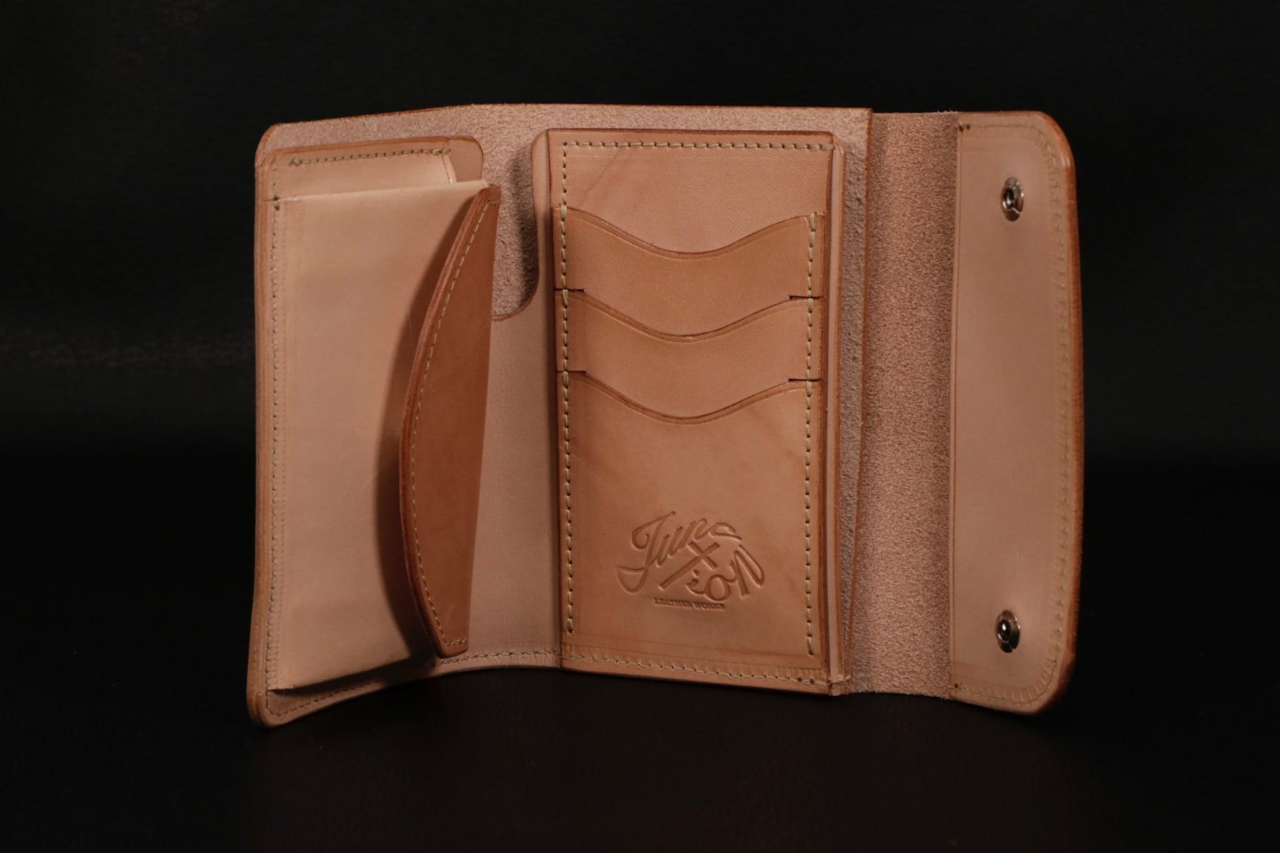 Saddle Leather Middle Wallet 01