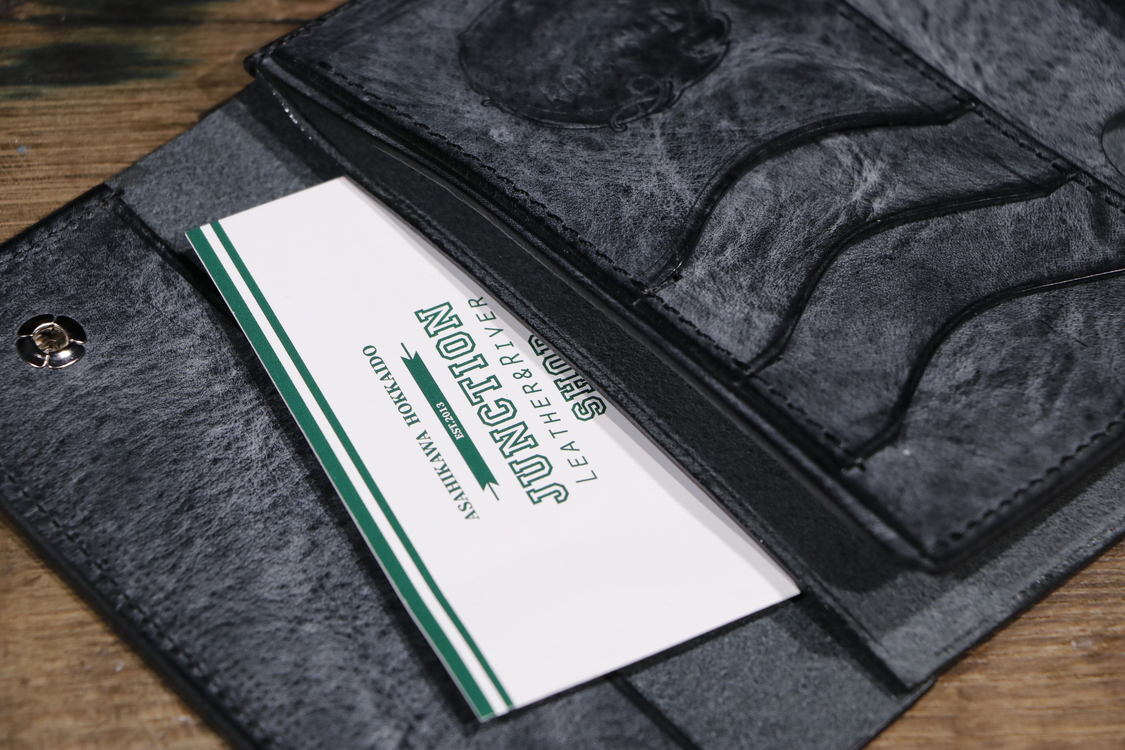 Junction Original Limited Middle Wallet 01