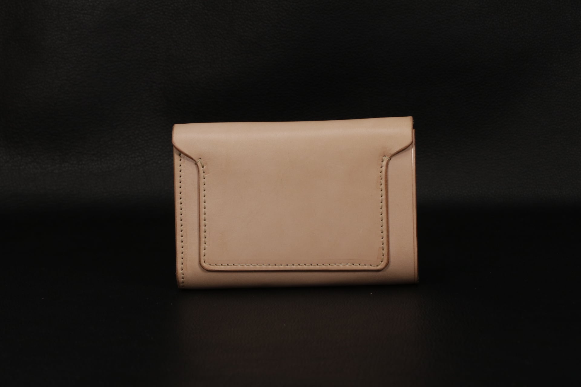 Saddle Leather Middle Wallet 01