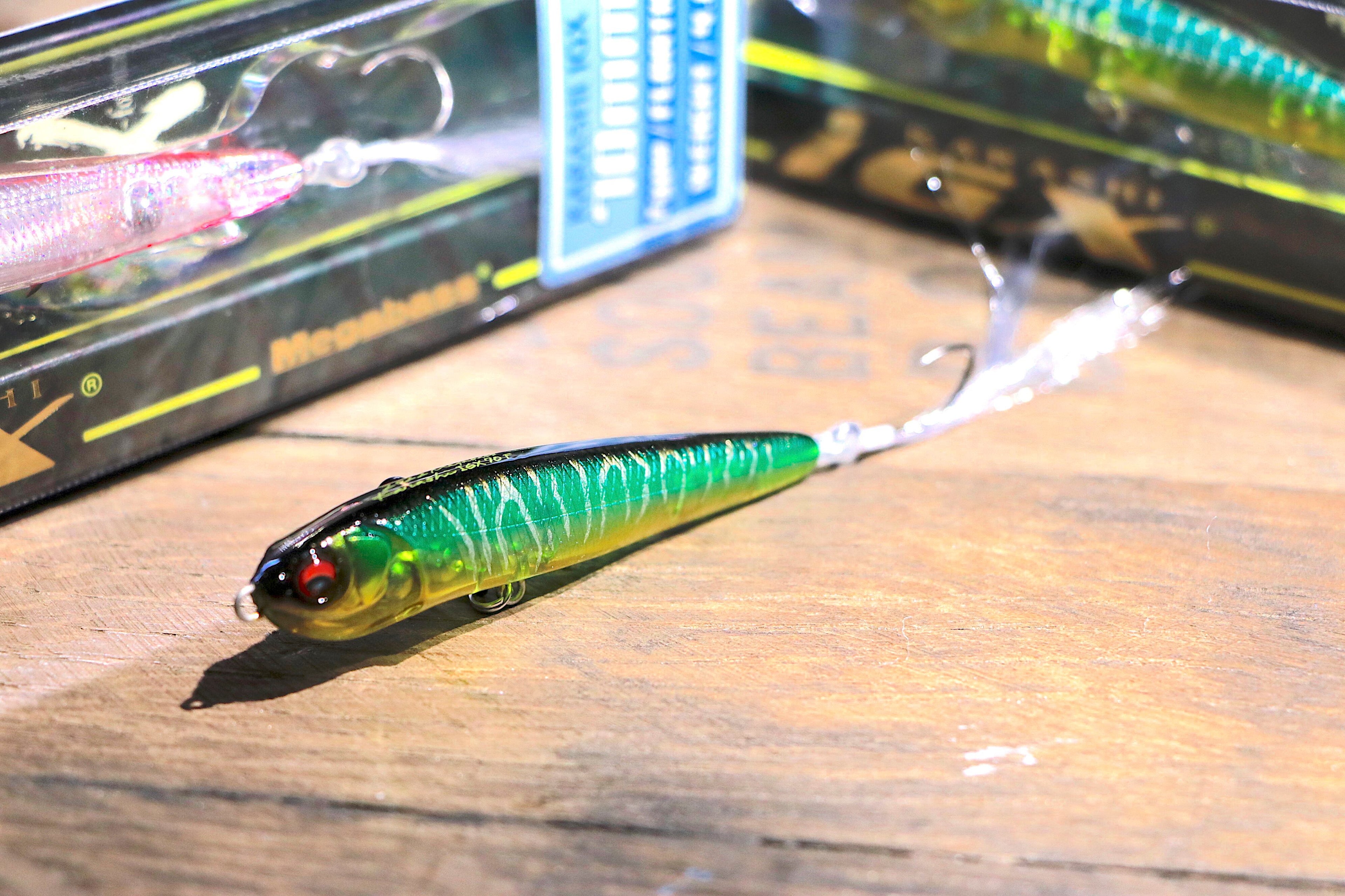 Megabass KARASHI  IGX 70